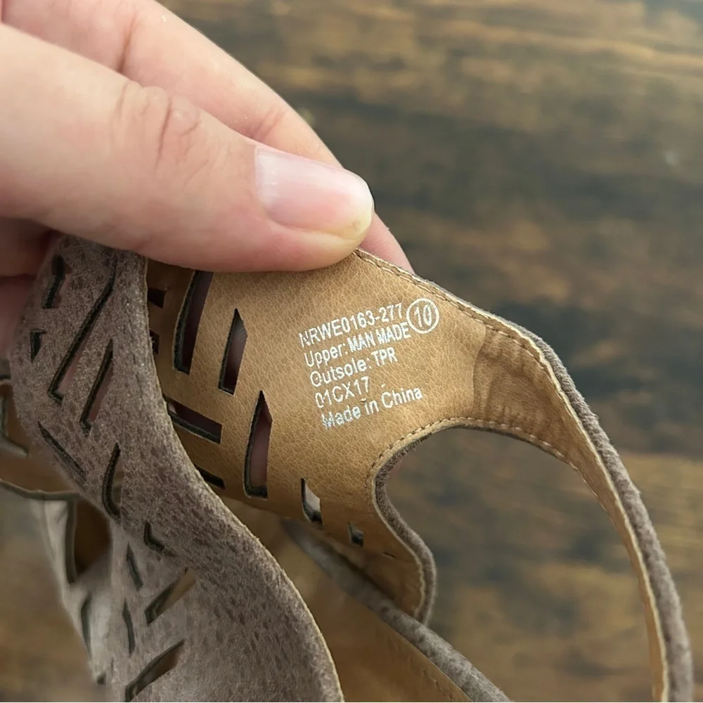 Not Rated Women's Patia Wedge Sandals Beige Tan Summer Casual 10